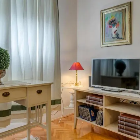 Ivory - Central And Comfortable *